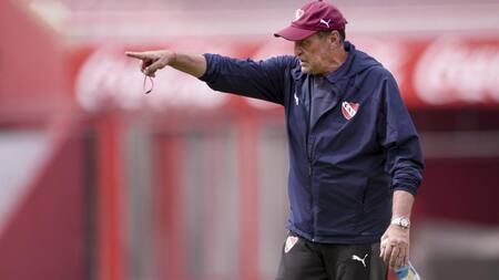 Julio César Falcioni, DT, Independiente, fútbol argentino, NA