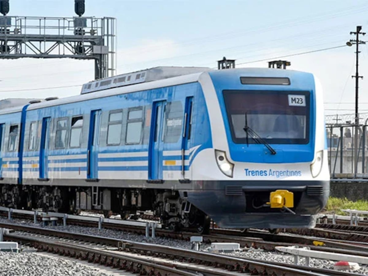 Cómo funcionan los trenes hoy: así operan este viernes 16 de octubre de 2026