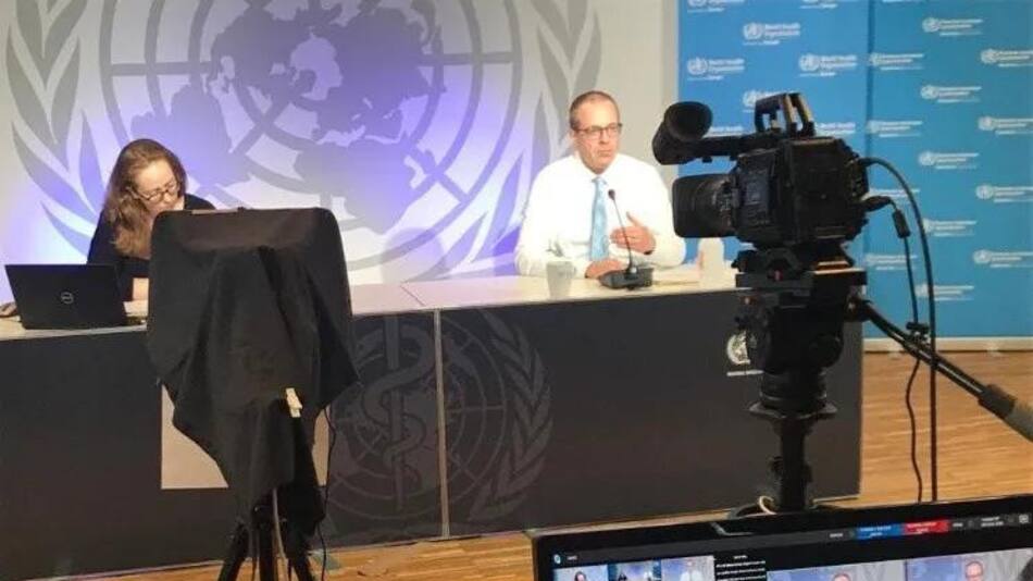 ONU, Hans Kluge durante la última presentación de los datos que confirman un nuevo avance del coronavirus en Europa @hans_kluge - Twitter