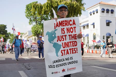 El secretario de Estado de EEUU, Marco Rubio, visita el Canal de Panamá. Foto: REUTERS/Maria Fernanda Gonzalez