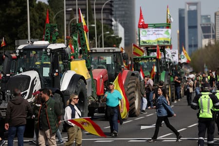 Protestas de agricultores en Madrid, España. Foto: EFE.