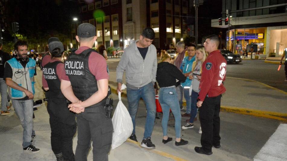 Operativos durante el show de Taylor Swift en el Monumental. Foto: NA.