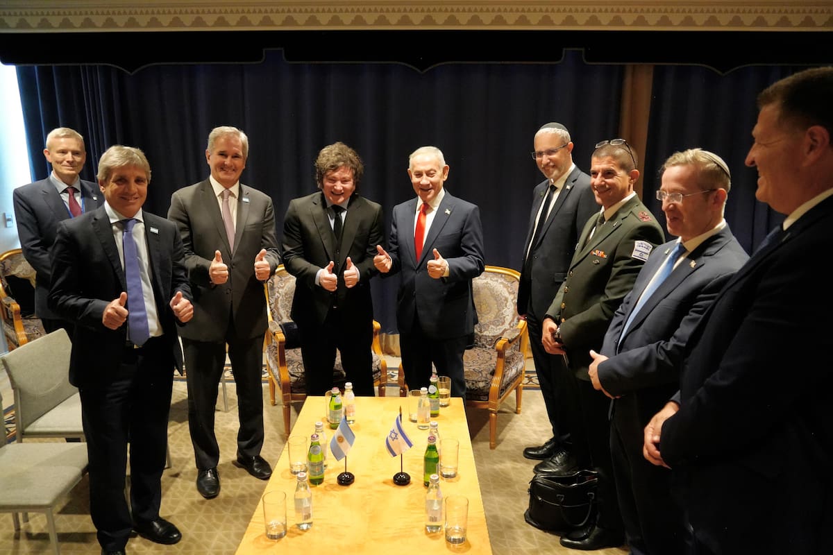 Javier Milei y Benjamín Netanyahu mantuvieron una reunión en EEUU junto a otros directivos argentinos e israelíes.