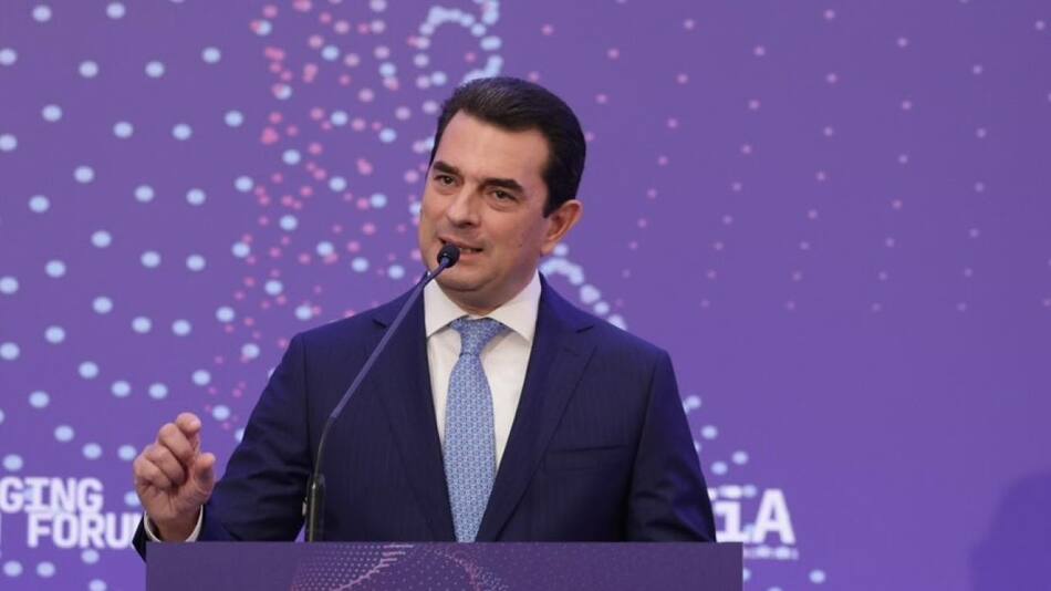 Kostas Skrekas, ministro de Desarrollo. Foto: Instagram @kostas_skrekas.