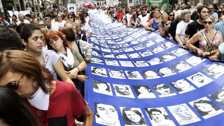Marcha - 42 años del Golpe Militar