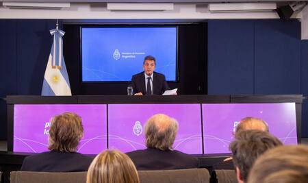 Sergio Massa, Gobierno, Conferencia, NA