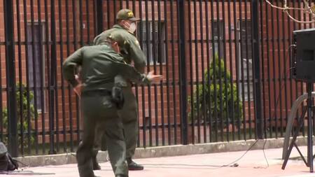 Coronavirus, Colombia, policías bailando zumba, EuroNews