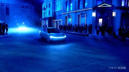 Cybercab, el taxi sin conductor de Tesla. Foto: Reuters.