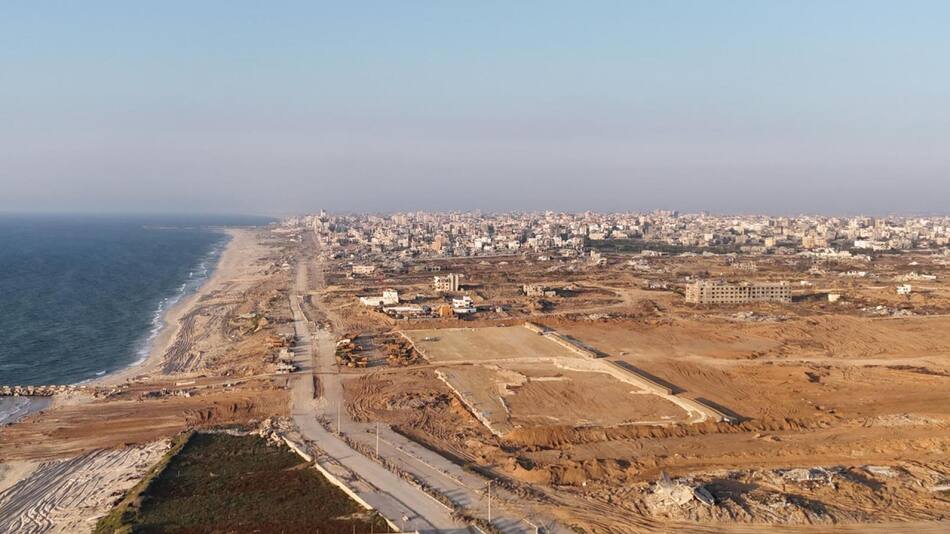 Construcción de un muelle e Gaza por parte de EEUU e Israel. Foto: EFE.