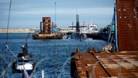 El submarino estadounidense USS Kentucky en costas de Corea del Sur. Foto: Reuters.