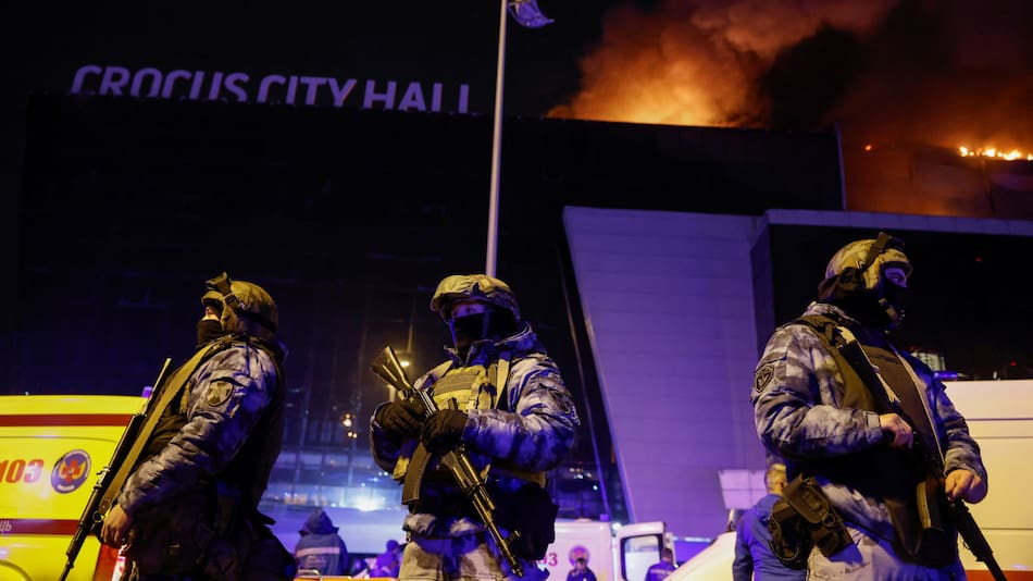 Tiroteo e incendio en Rusia. Foto: Reuters.