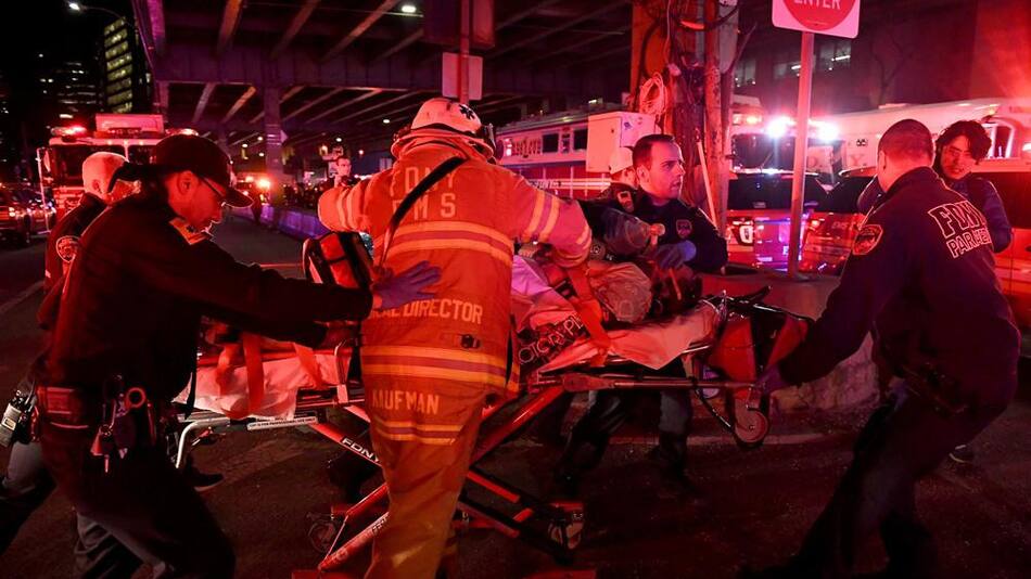 Helicóptero accidentado en Nueva York (Reuters)