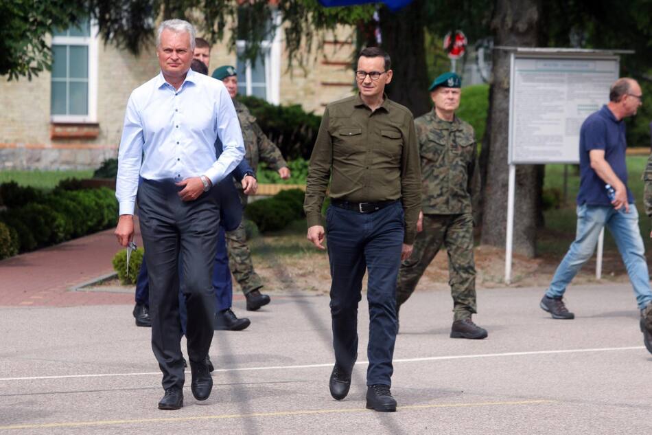 Primer ministro de Polonia, Mateusz Morawiecki y presidente de Lituania Gitanas Nauseda. Foto: EFE.