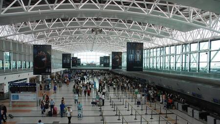 Aeropuerto Ezeiza - Hombre que debe cuota alimentaria