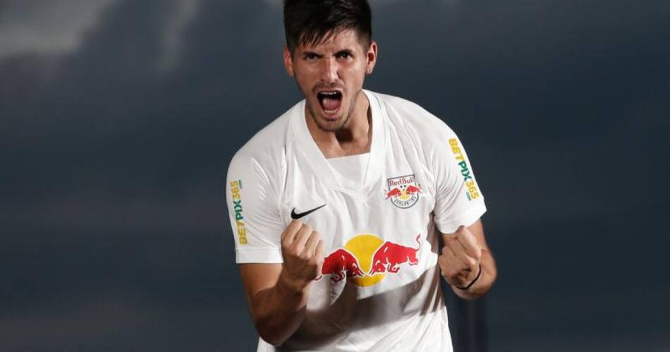 Kevin Lomónaco en el Bragantino de Brasil.