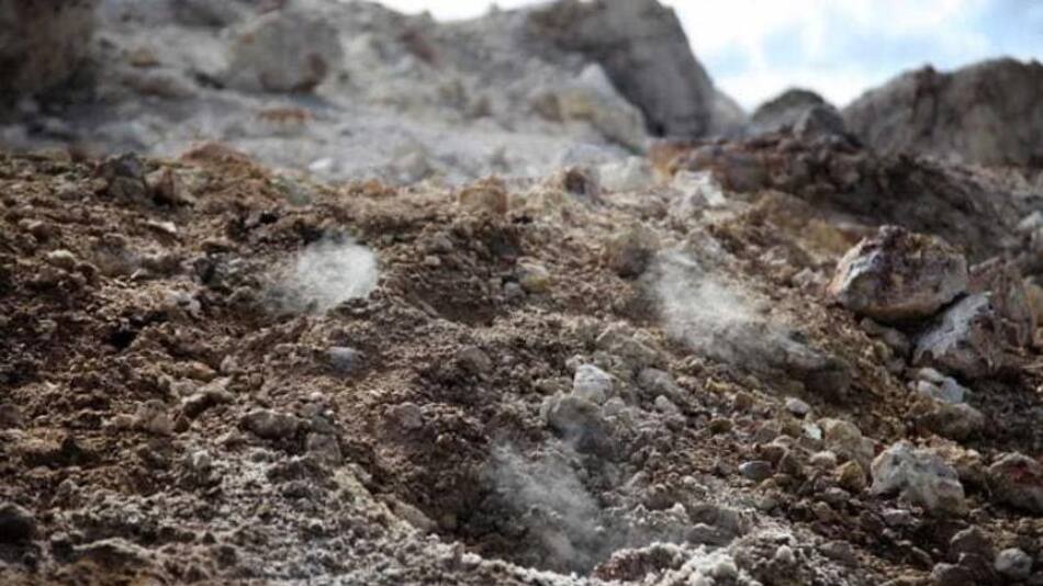 Tierra que arde en Mendoza. Foto: NA.