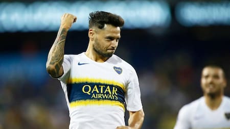 Festejo de Mauro Zárate en victoria de Boca ante América en la pretemporada
