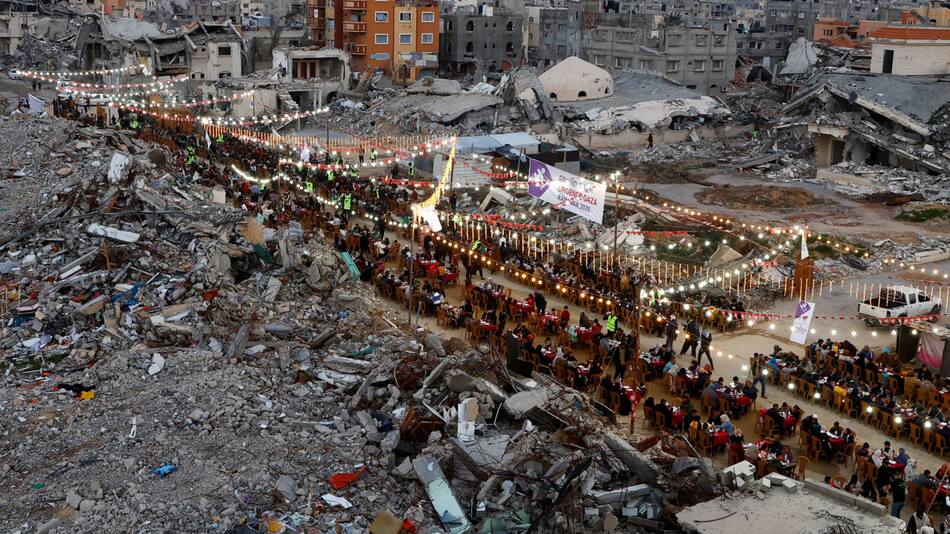 Los destrozos en la Franja de Gaza. Foto: Reuters/Hatem Khaled.