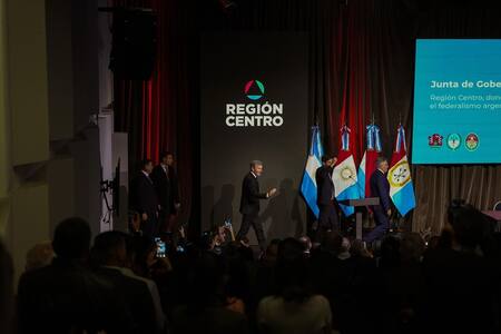 Región Centro, el frente conformado por Martín Llaryora, Rogelio Frigerio y Maximiliano Pullaro.