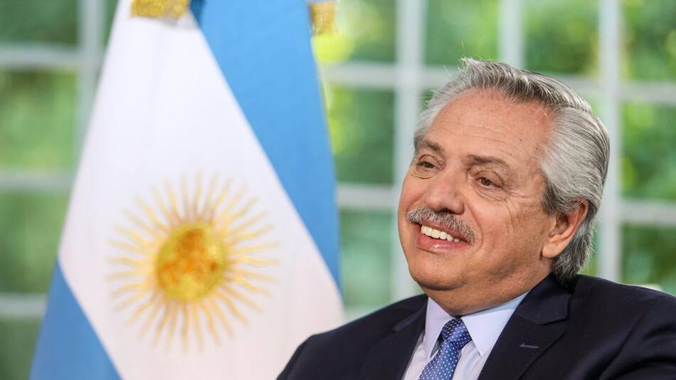 Alberto Fernández, AGENCIA NA