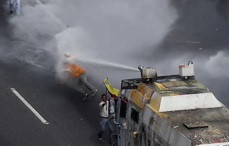 Represión en Venezuela (Reuters)