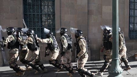Denuncian golpe de Estado y levantamiento militar en Bolivia. Foto: EFE