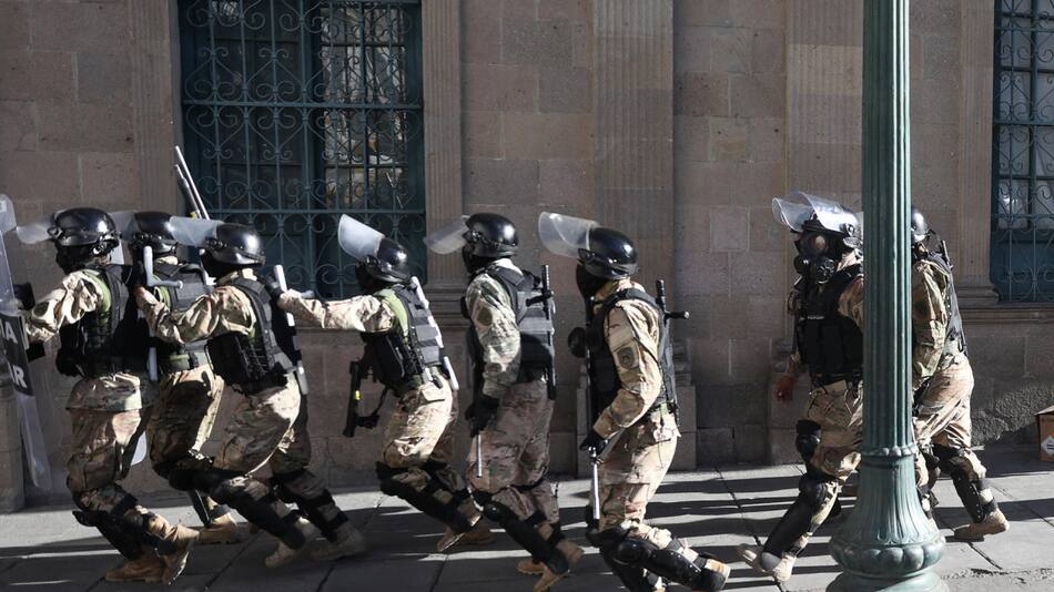 Denuncian golpe de Estado y levantamiento militar en Bolivia. Foto: EFE