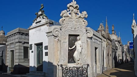 La tumba de Rufina es de las más visitadas en la Recoleta