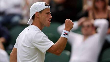 Diego Schwartzman comenzó con el pie derecho en Wimbledon. Foto: Twitter @ESPNtenis.