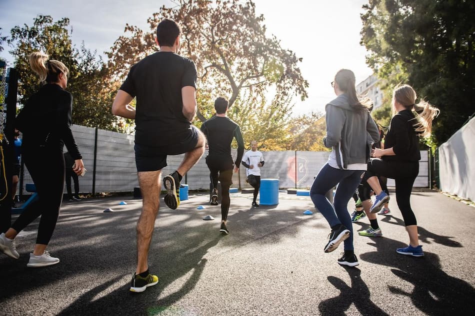 Actividad física; elongación. Foto: Gabin Vallet (Unsplash)