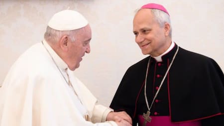 El Papa Francisco con Robert Prevost. Foto: Vatican News.