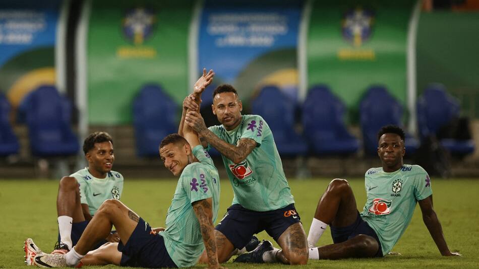 Neymar, Vinicius Jr. y Richarlison, involucrados en una fiesta privada con mujeres. Foto: Reuters.