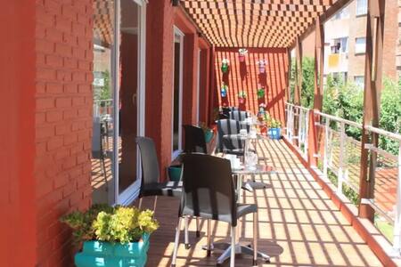 El hotel Dubrovnik antes del derrumbe. Foto: NA.