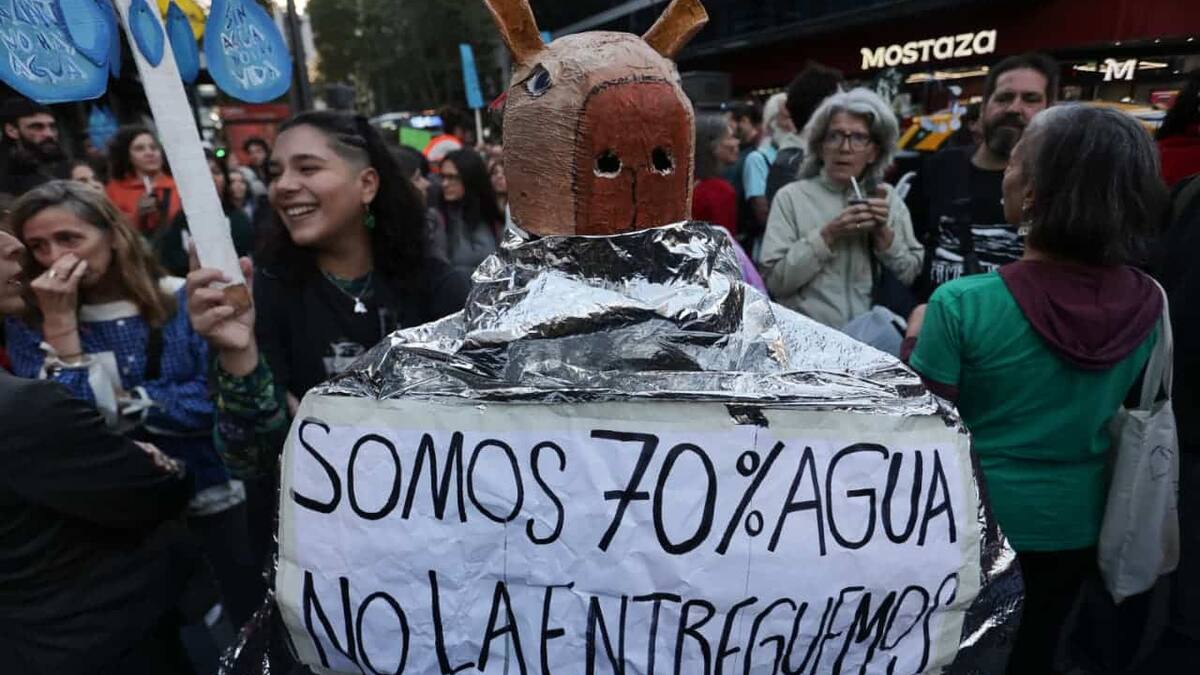 Marchas en contra de la Reforma de la Ley de Glaciares.
