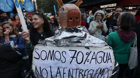 Ley de Glaciares: en la antesala del tratamiento de la reforma hubo protestas en todo el país