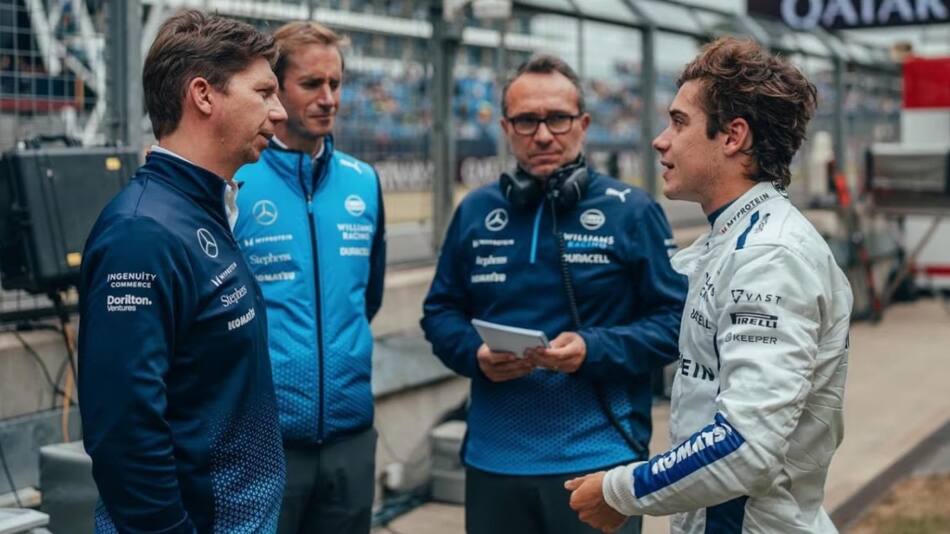 James Vowles y Franco Colapinto. Foto: X @WilliamsRacing.