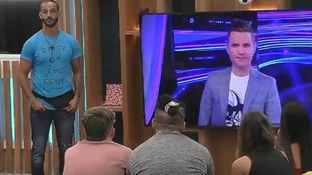 Maxi, líder de la semana en Gran Hermano, en la gala de salvación. Foto: Captura de TV.