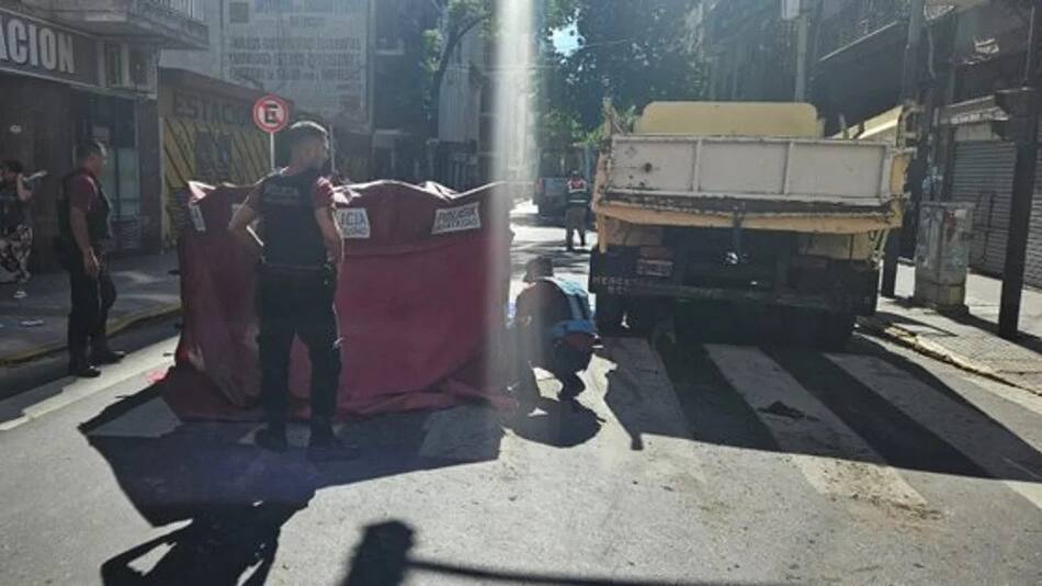 Choque fatal entre un colectivo y camión en Balvanera. Foto: NA.