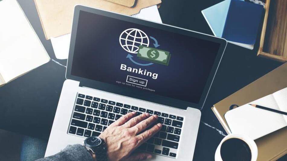 Home Banking, Internet, Notebook