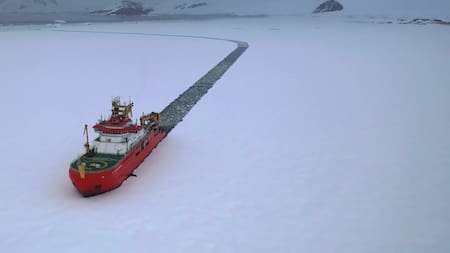 El rompehielos británico Sir David Attenborough cruzó aguas argentinas. Foto: captura/ British Antarctic Survey