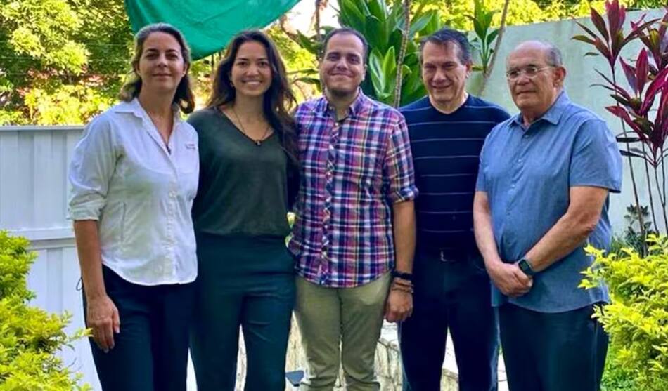 Opositores al gobierno de Maduro asilados en Venezuela.