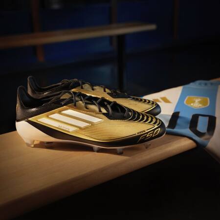 Adidas, camiseta Argentina. Foto: X @adidasfootball