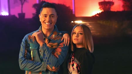 Karol Sevilla lanzó su nuevo single y video pase lo que pase junto a Joey Montana
