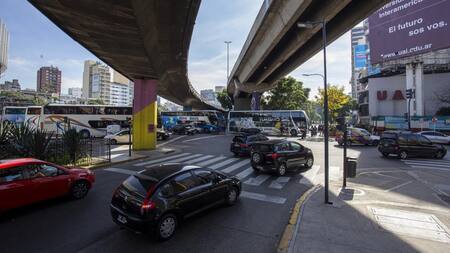 Reclamo de choferes en la 9 de Julio, NA