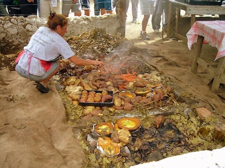 El Curanto en Colonia Suiza, Río Negro. Foto: X