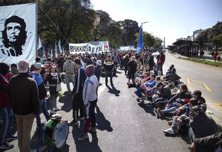 Barrios de pie, corte en avenida 9 de julio, marchas, protestas, piquetes, Foto NA