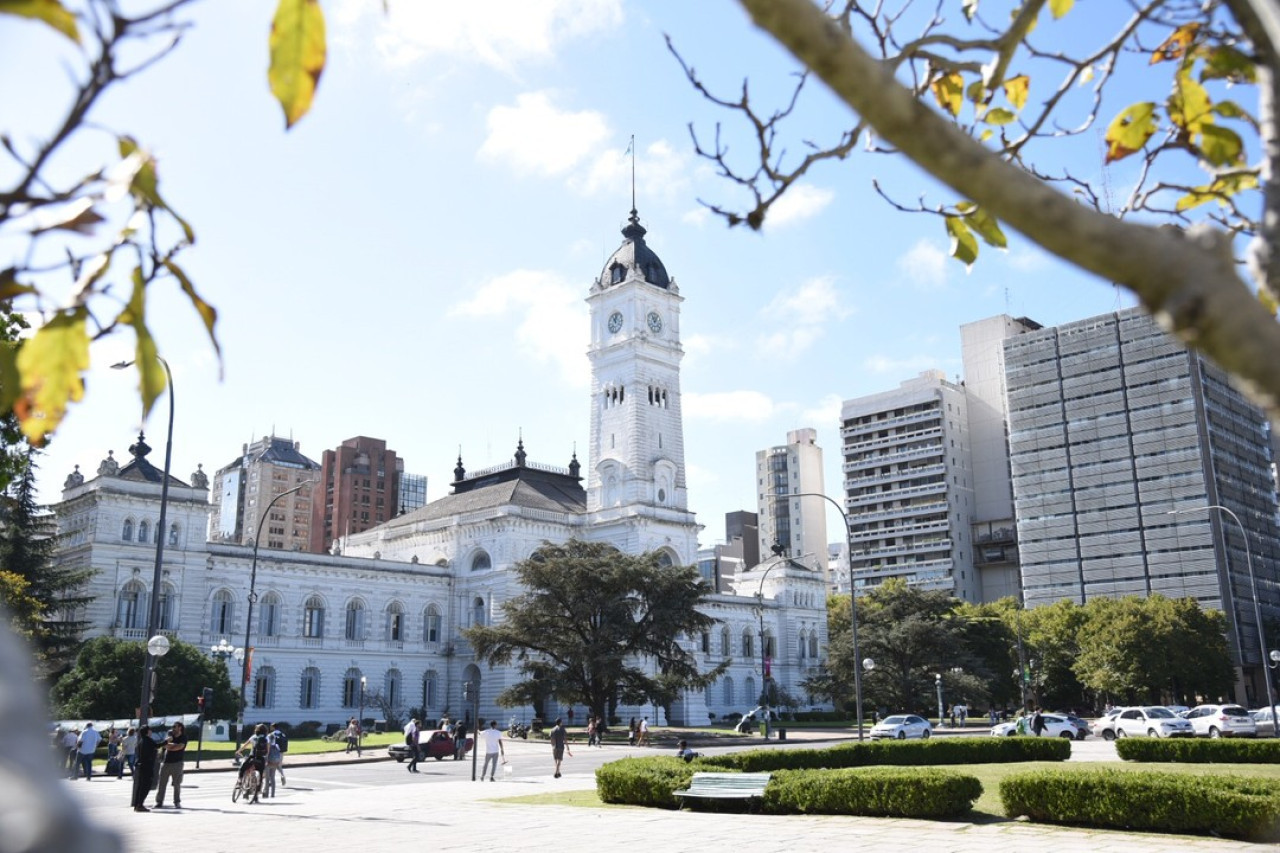 Un edificio de la Provincia será demolido. Foto: Instagram @laplata.ciudad