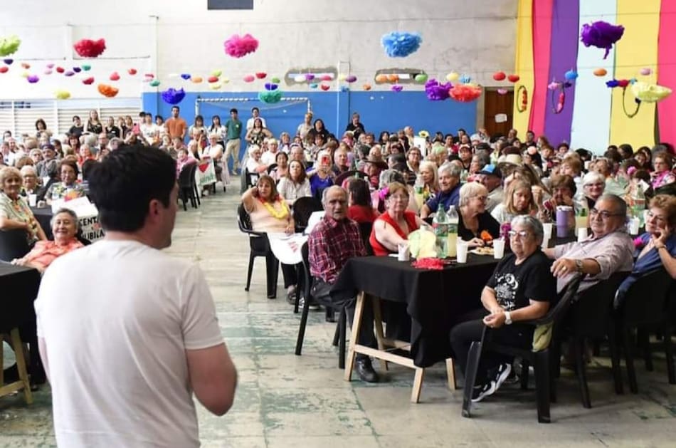Se celebró el Día del Adulto Mayor en diferentes puntos de Malvinas Argentinas.