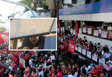 Lula da Silva se asoma en el sindicato de metalúrgicos de Sao Bernardo do Campo - Reuters