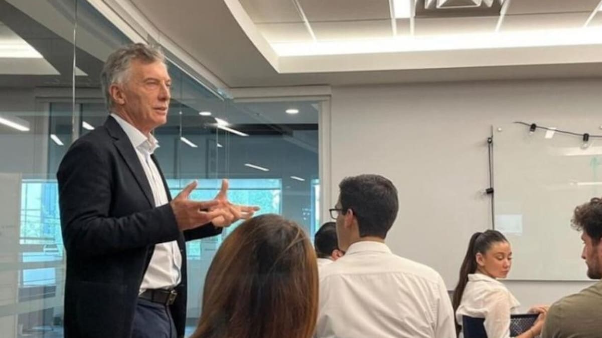 Mauricio Macri, AGENCIA NA